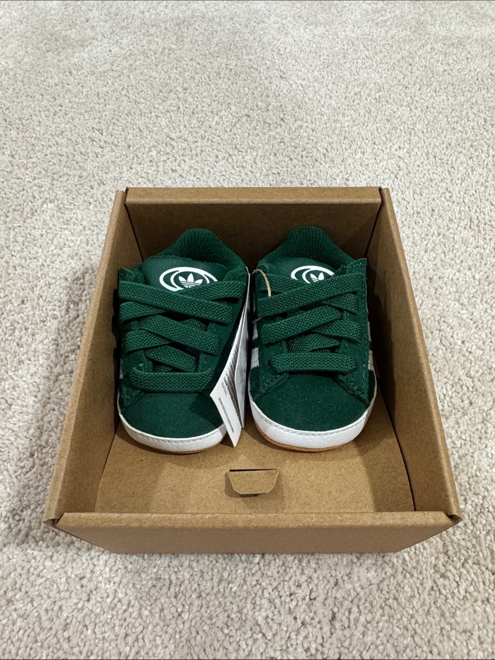 NWT adidas Kids Green & White Campus Crib Sneakers - Picture 2 of 8